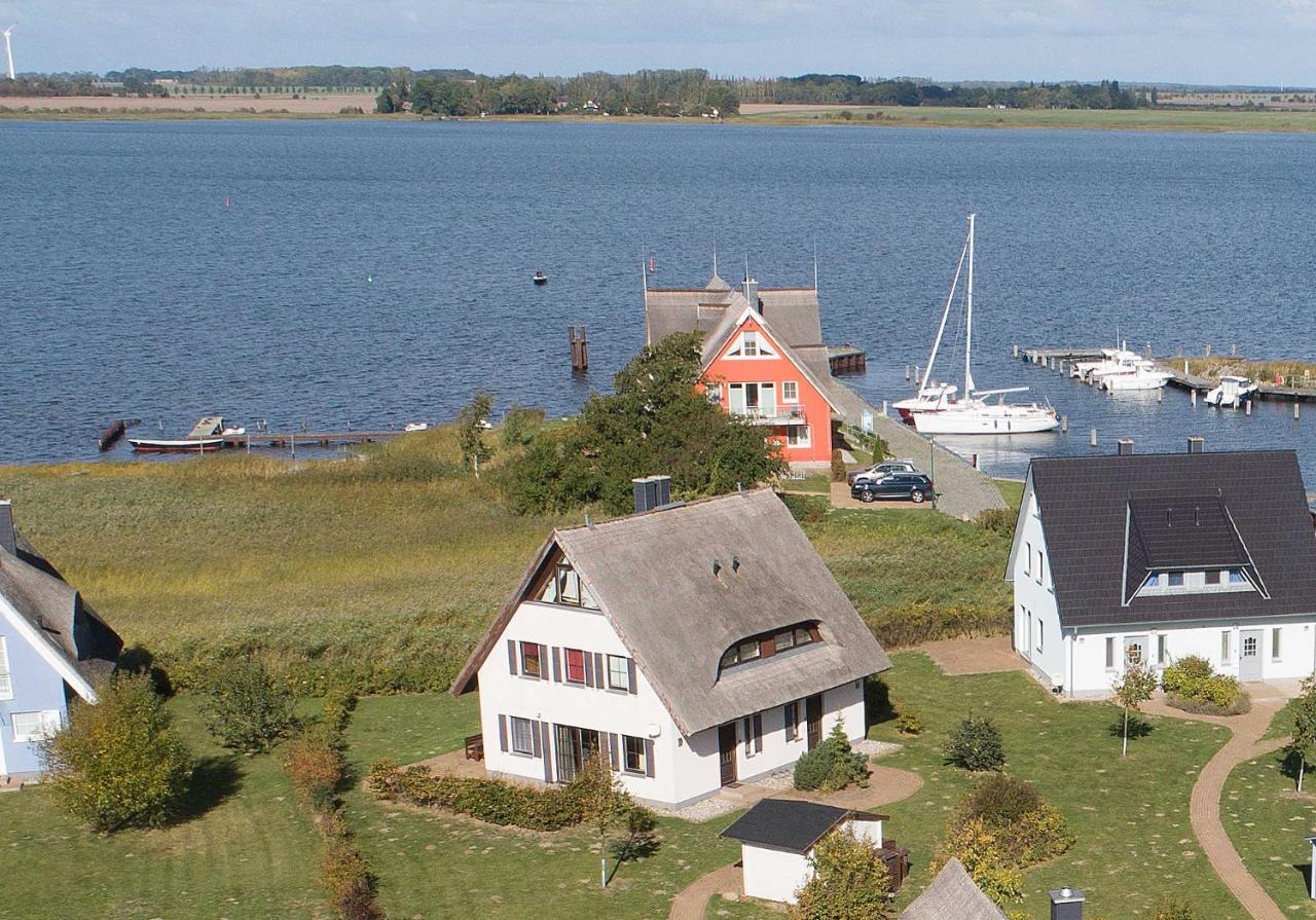 Ferienhaus Boddenblick Und Kranich Vieregge Eksteriør billede